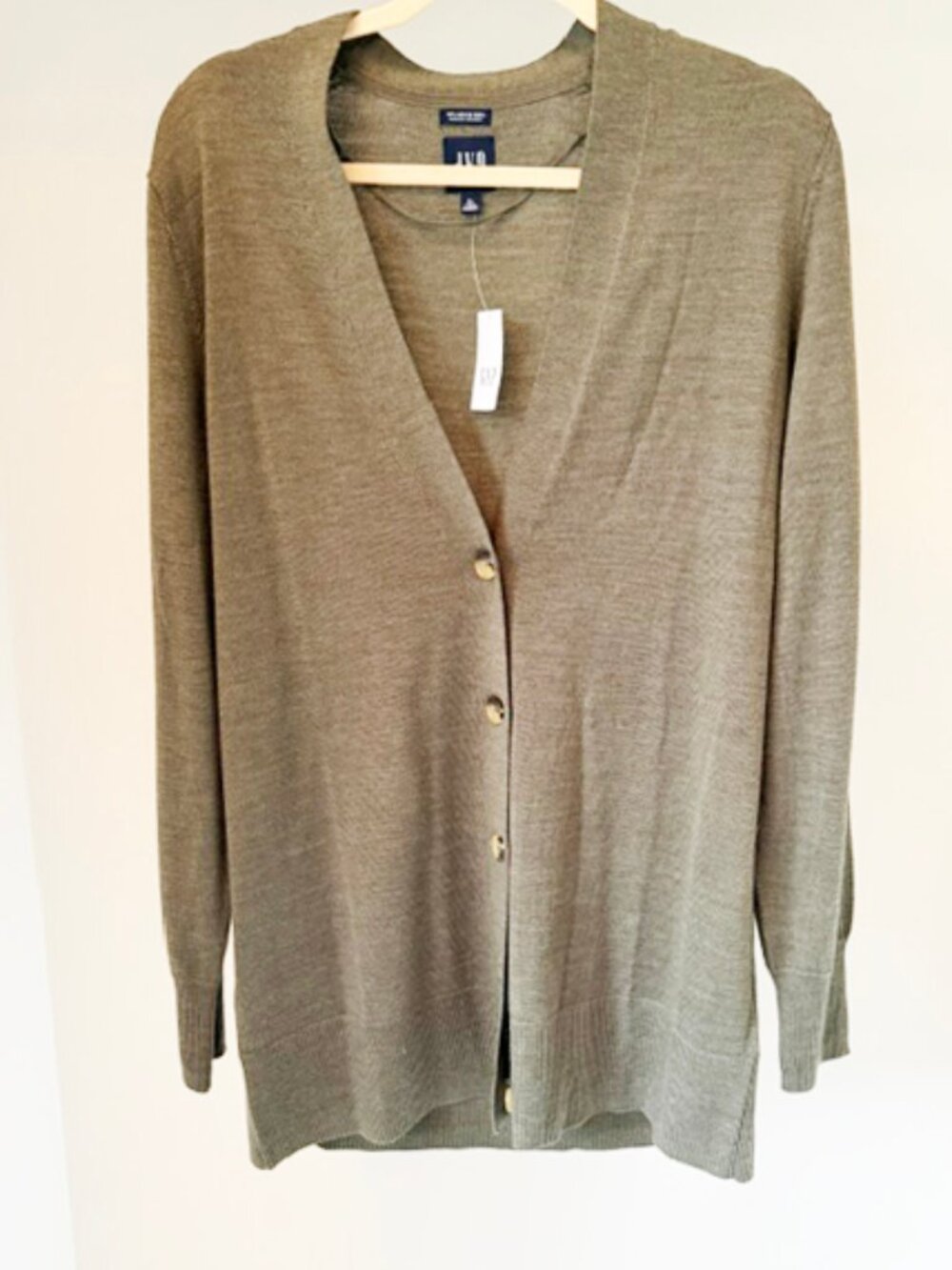 Gap 100% merino wool cardigan, olive green, NWT, Size L Tall